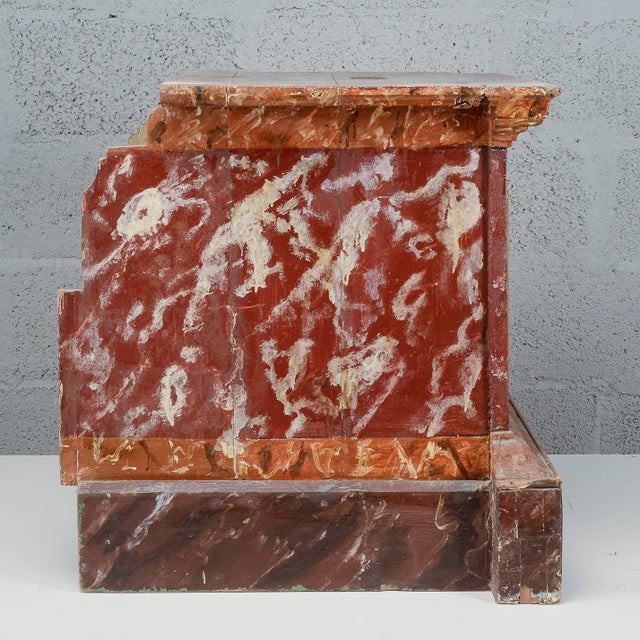 Lacquered Stool with Red and Green Base, 18th Century For Sale - Image 14 of 16