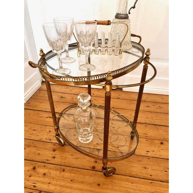 1950s Vintage French Brass Tea Trolley with Removable Tray and 8-Tier Bottle Holder, 1950s For Sale - Image 5 of 8