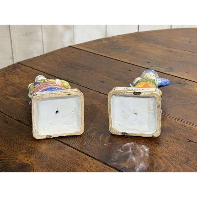 Breton Couple in Earthenware from Quimper, 1930s, Set of 2 For Sale - Image 11 of 12