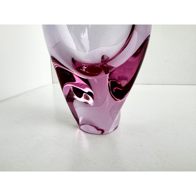 Bohemian Alexandrite Glass Art Vase attributed to Miroslav Klinger for Železný Brod ZBS, Czechoslovakia, 1950s For Sale - Image 10 of 13