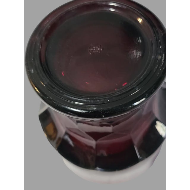 Anchor Hocking Vintage Pair of Deep Ruby Red Anchor Hocking Honeycomb Georgian Glasses Marked #S6 For Sale - Image 4 of 5