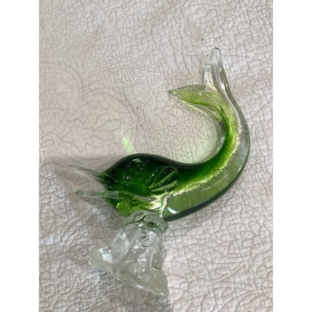 Art Nouveau Alfredo Barbini Style Murano Green Crystal Porpoise For Sale - Image 3 of 7