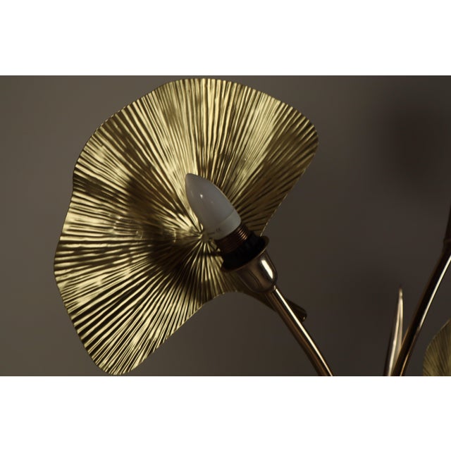 Large Brass Flamingo Floor Lamp with Sculptural Ginkgo Leaves, Italy, 1970s For Sale - Image 6 of 16