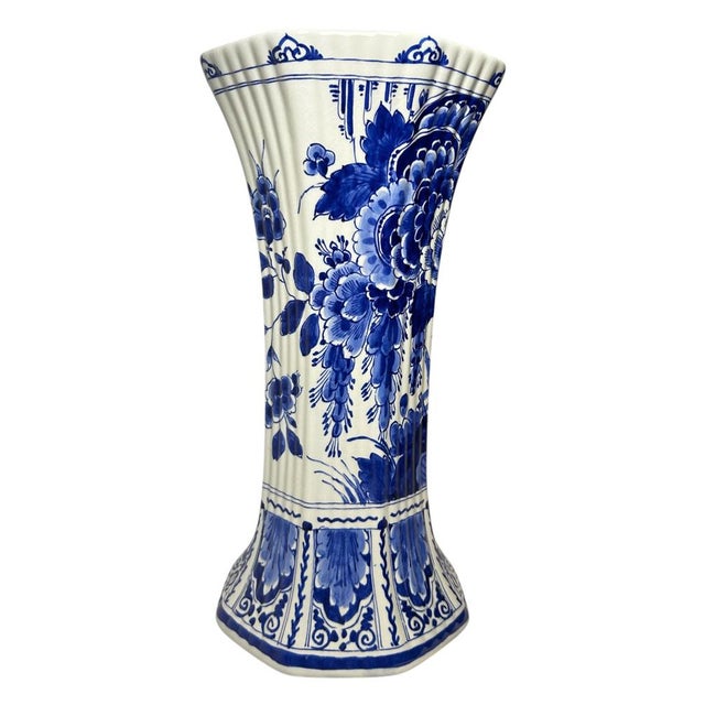 Large Vintage Hand-Painted Trumpet Vase by W.G. Andringa for Royal Delft, 1977 For Sale - Image 3 of 17