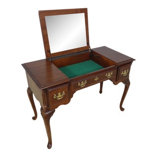 Sumter Cherry Queen Anne Flip Top Vanity For Sale