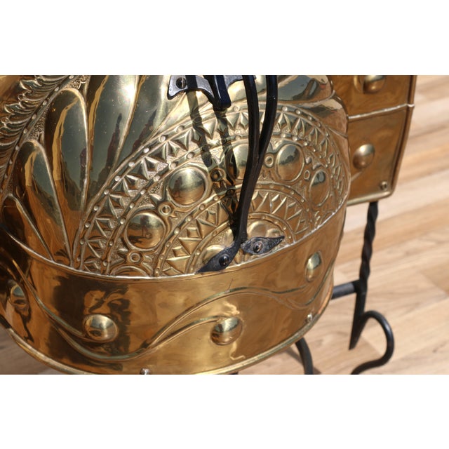 Gothic 19th Century Dutch Brass & Wrought Iron Curfew Fireplace Hood | Antique Hearth Canopy | Hand-Forged Fire Screen For Sale - Image 3 of 18
