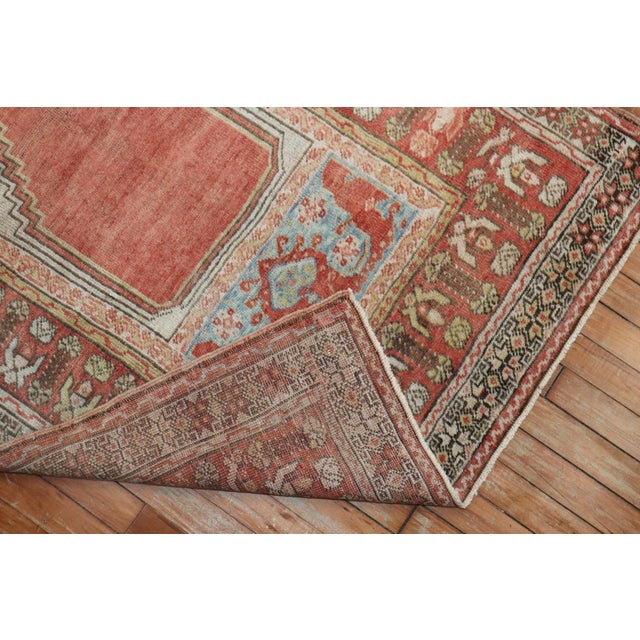 Early 20th Century Pair of Muted Turkish Prayer Rugs - 3'5" x 5'5" For Sale In New York - Image 6 of 8