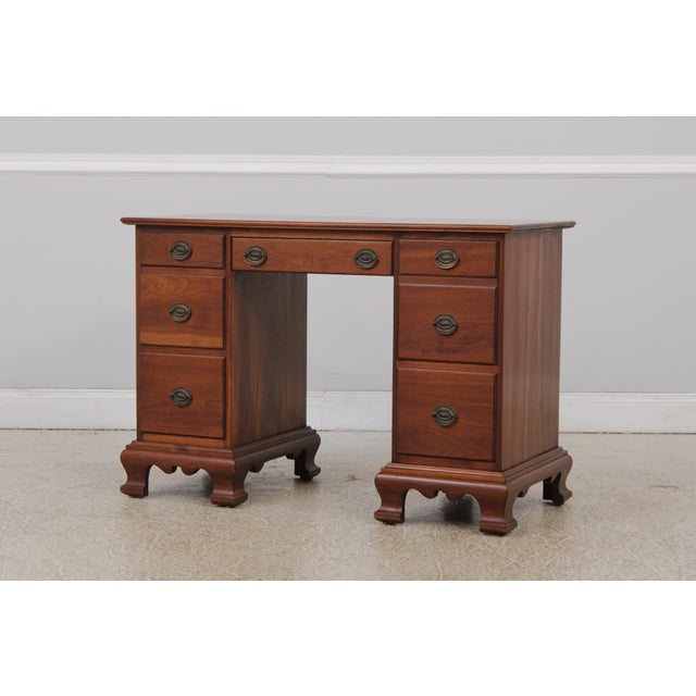 Stickley Stickley Cherry Kneehole Desk Vanity & Bench For Sale - Image 4 of 18