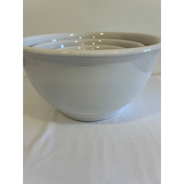 Vintage White Stoneware Nesting Mixing Bowls, Set of 3 For Sale - Image 4 of 9