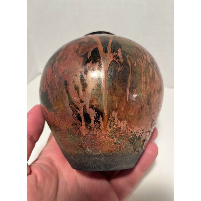 Mid-Century Modern 1991 Vintage Studio Art Pottery Drip Copper Glaze Ceramic Vase Signed 5" For Sale - Image 3 of 7
