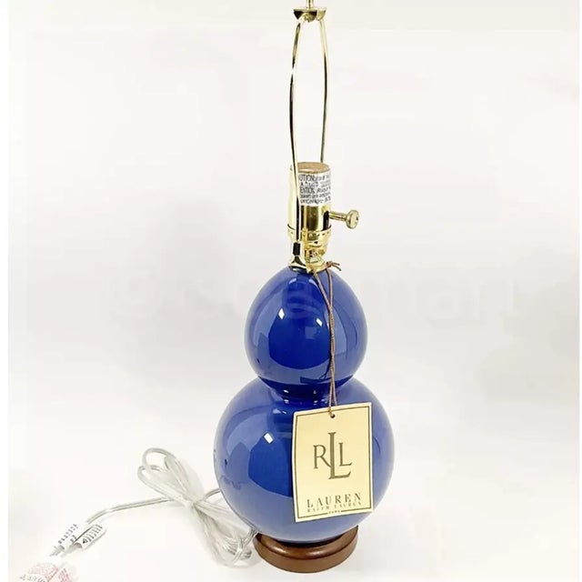 Ralph Lauren 1990s Ralph Lauren Large Table Lamp Porcelain Blue Large With Shade For Sale - Image 4 of 5