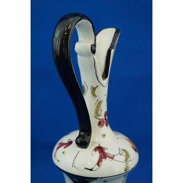 Ceramic Jugs and Vases with Views of Sicily from Deruta-Castelli, Italy, 1940s, Set of 2 For Sale - Image 15 of 18