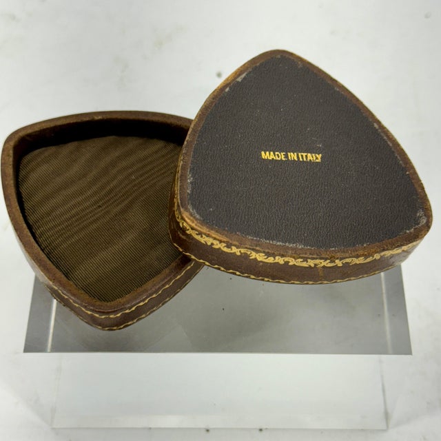 Chestnut 1920's Vintage Heart Shaped Italian Leather Box For Sale - Image 8 of 10