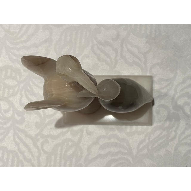 Alabaster 20th-Century Modernist Carved Banded Onyx Avian Sculpture, Dated 1993 For Sale - Image 8 of 10