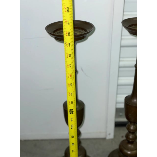 Metal 1990s Arteriors Home Sculptural Bronze Metal Eiffel Pillar Candle Holders Candlesticks Set For Sale - Image 7 of 9