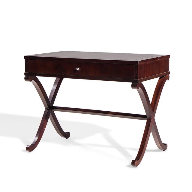 Contemporary Barbara Barry for Baker Mahogany Side Table For Sale - Image 3 of 9