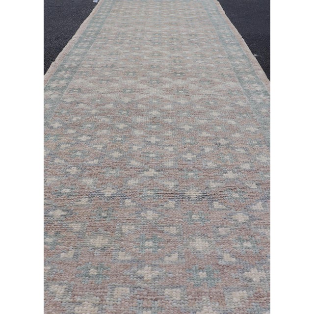 Early 21st Century Modern Turkish Oushak Runner in Light Blue and Beige Tones With Allover Pattern For Sale - Image 5 of 12