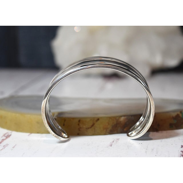 Vintage Mod Style Wide Sterling Silver Cuff Bracelet For Sale - Image 13 of 17