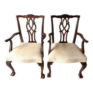 Kindel Furniture Pair of Mahogany Chippendale Chairs