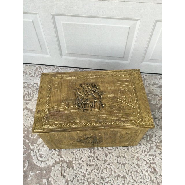 Antique Ornate Brass Coal Scuttle Box From the 1920s For Sale In Orlando - Image 6 of 10