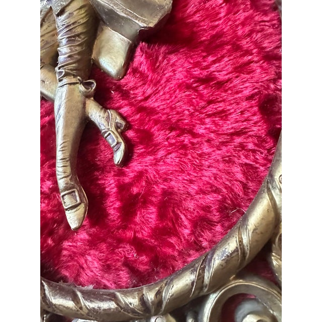 Vintage Courting Couple Wall Plaques – Set of 2, Red Velvet, Gold Rococo Scrollwork For Sale - Image 9 of 10