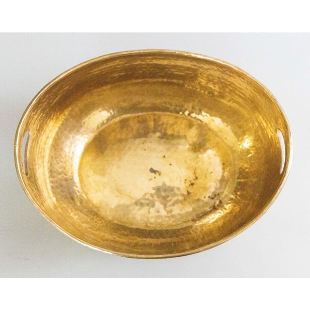 Vintage English Brass Hammered Planter Bowl Centerpiece For Sale In Houston - Image 6 of 8