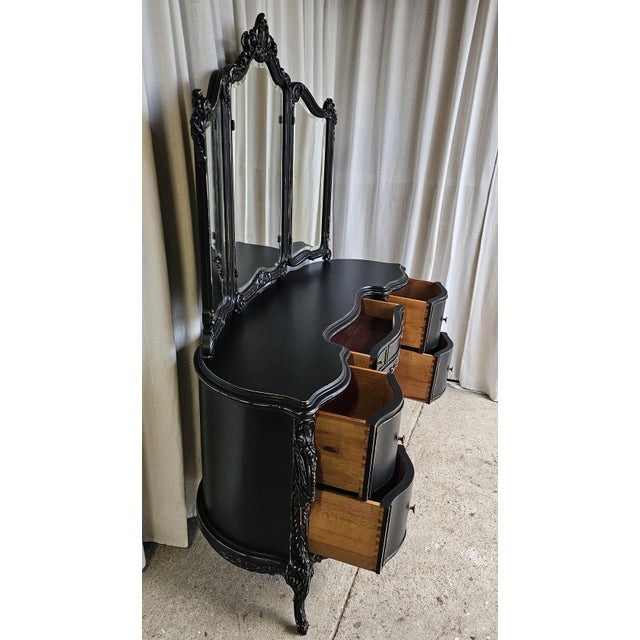 1930s Black Vanity With Three-Panel Mirror, Rococo Style Vintage Carved Vanity. For Sale In Los Angeles - Image 6 of 18