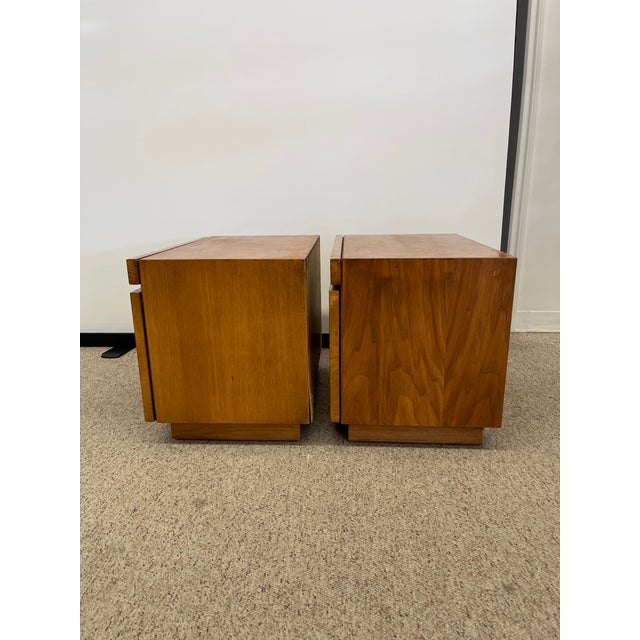 1970s Vintage Mid Century Modern Olive Burl End Table Set by Milo Baughman for Lane For Sale - Image 11 of 12