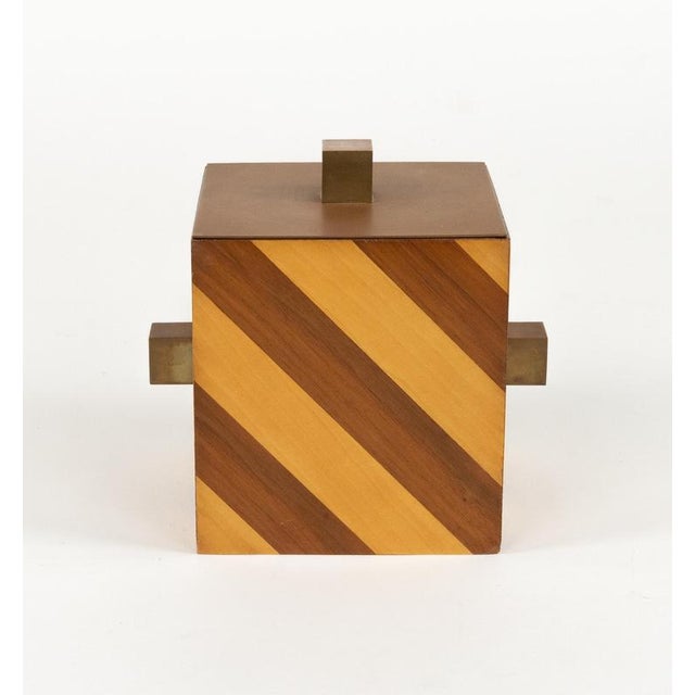 Mid-Century Ice Bucket in Wood and Brass attributed to Tommaso Barbi, Italy, 1960s For Sale - Image 4 of 17