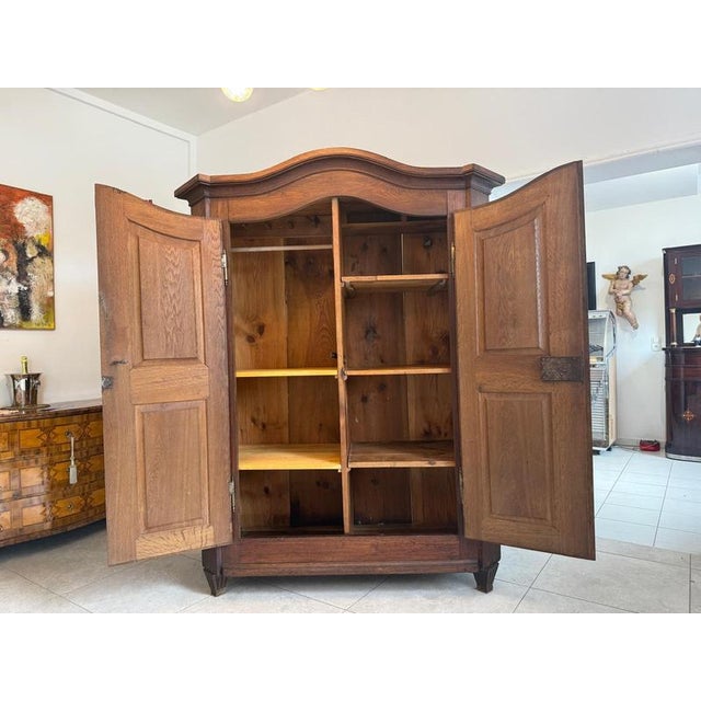 Baroque Hall Cabinet in Oak Wood For Sale - Image 10 of 18