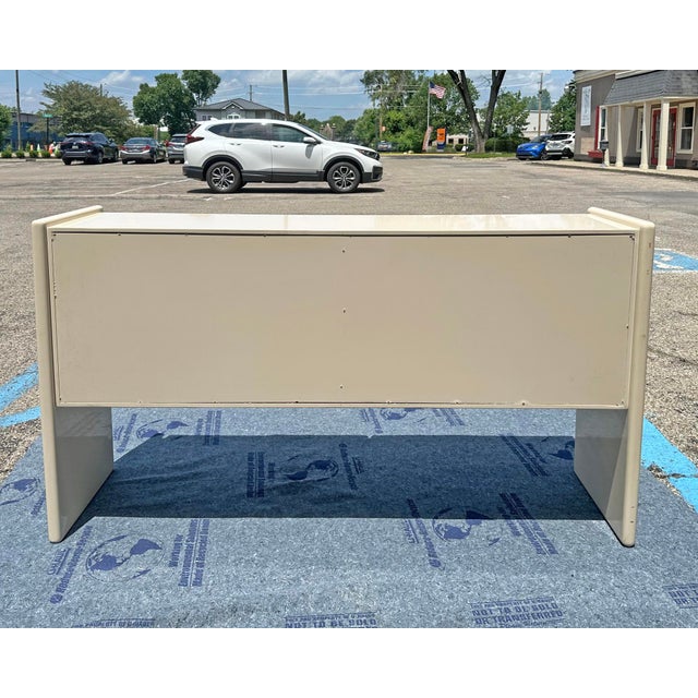 Paint Ivory Lacquer Sideboard by Milo Baughman for Thayer Coggin For Sale - Image 7 of 10