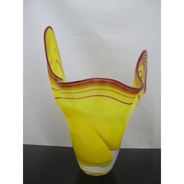 2000 - 2009 Stadelman Yellow Hand Blown Pacific Nw Studio Art Glass Handkerchief Ruffle Vase For Sale - Image 5 of 12