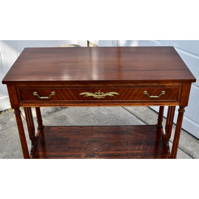 Vintage Northern Furniture Co. Regency Mahogany Console Table Entryway Hall For Sale In Philadelphia - Image 6 of 15