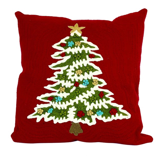 1980s Vintage Arts & Crafts Boho Chic Crewel Christmas Tree Pillow For Sale