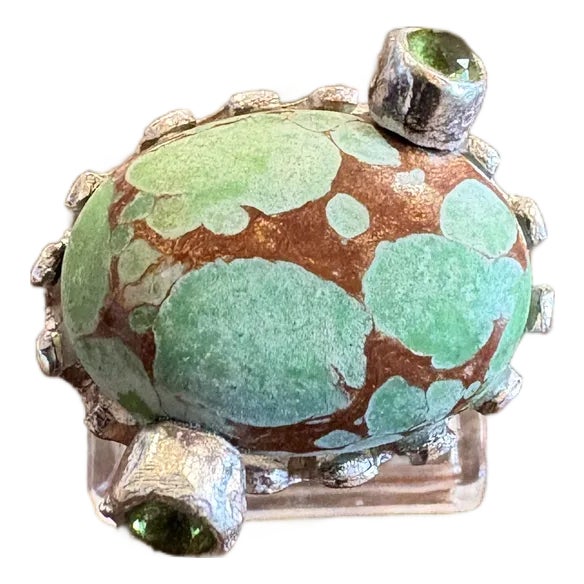 Turquoise Ring in a Crown Shaped Sterling Silver Setting With Two Peridot Gemstones For Sale