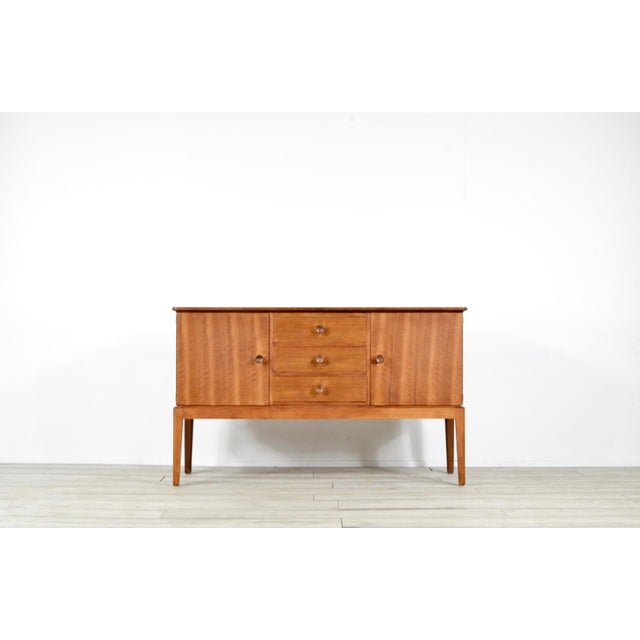 Walnut Sideboard from Gordon Russell, 1960s For Sale - Image 9 of 10