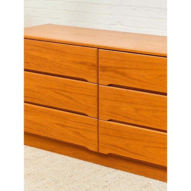1970s Teak Danish Modern Six Drawer Dresser For Sale - Image 10 of 10