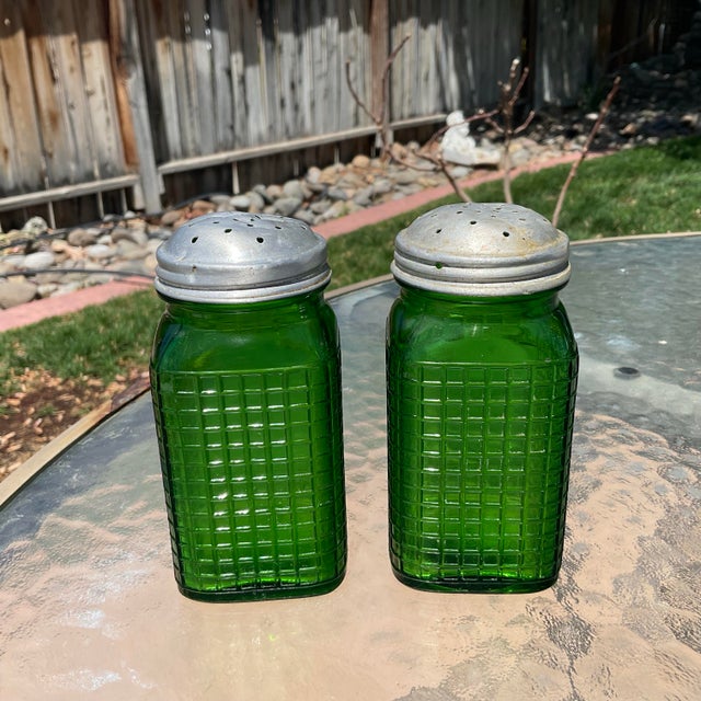 Circa 1930 Owen's Glass Company Green Salt and Pepper Shakers- a Pair For Sale - Image 4 of 5