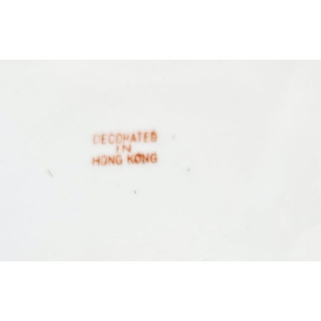 White Vintage Decorate Famille Plate Guangcai Cantonese Painting Roosters Porcelain Plate For Sale - Image 8 of 10