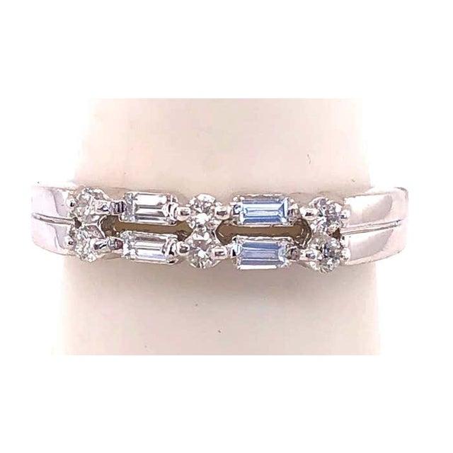 White 14 Karat White Gold Diamond Wedding Bridal Anniversary Band Ring 0.50 TDW, Size 6.75 For Sale - Image 8 of 9