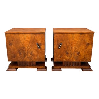 Art Deco Nightstands with Figured Wood Veneer, 1940s, Set of 2 For Sale