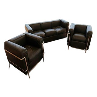Authentic Cassina Lc2 Three-Piece Seating Group by Le Corbusier, Pierre Jeanneret & Charlotte Perriand. For Sale