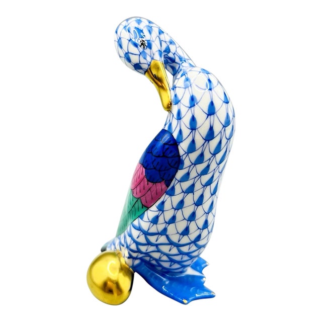Vintage MCM Herend Blue Fishnet Goose W/ Egg Figurine For Sale