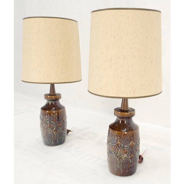 Mid 20th Century Brown Grey Blue Glazed Pottery Ceramic Vase Shape Table Lamp Mint - a Pair For Sale - Image 11 of 14