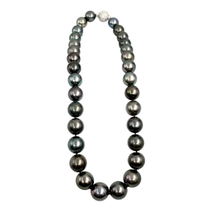 2.83 Ct Diamond Clasp & Natural Tahitian Black Pearl Necklace