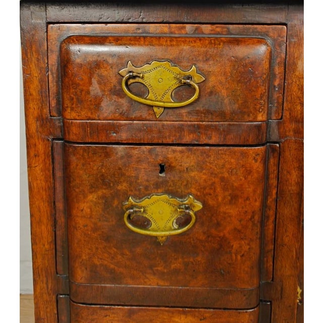 Brown 18th Century Style Walnut Knee Hole Writing Desk with Key and Lock, 1930 For Sale - Image 8 of 18