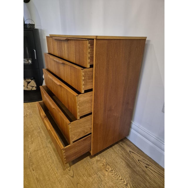 Mid-Century Teak Chest of Drawers attributed to Austinsuite, 1960s For Sale - Image 14 of 17