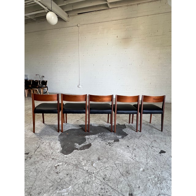 Mid-Century Modern Mid Century Danish Teak and Black Leather Dining Chairs - Set of 5 For Sale - Image 3 of 6