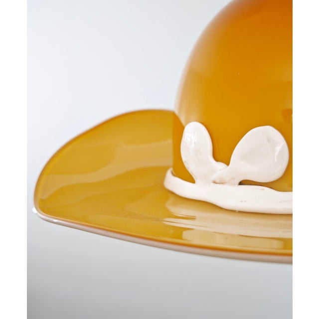 Gold Hat-Shaped Pendant Lamp in Murano Glass attributed to Paolo Venini, Italy, 1970 For Sale - Image 8 of 18