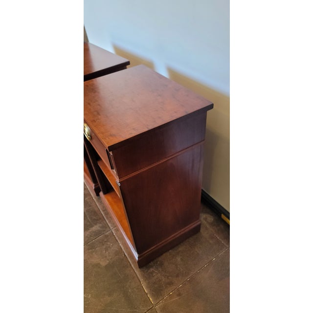 Chippendale Pair of Nightstands Bedside Stands Mahogany Kittenger Company For Sale - Image 4 of 10